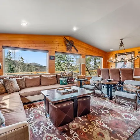 Villa Tranquil 4Br On Peak 7 With Hot Tub Dog Friendly